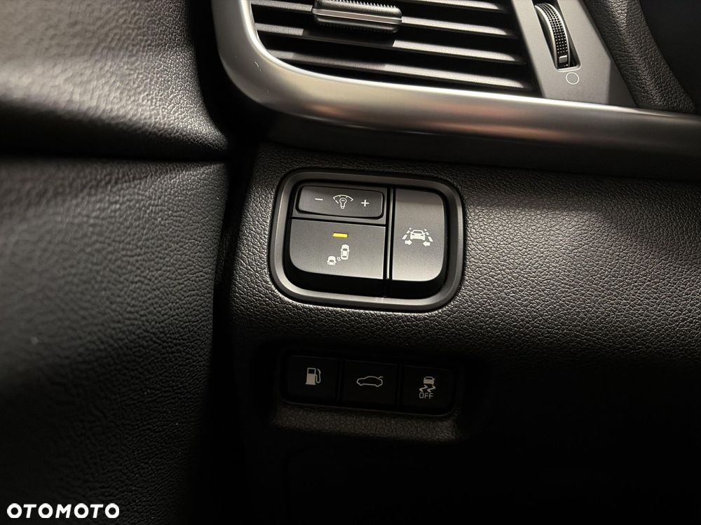 Kia Optima 1.7 CRDI XL DCT - 19