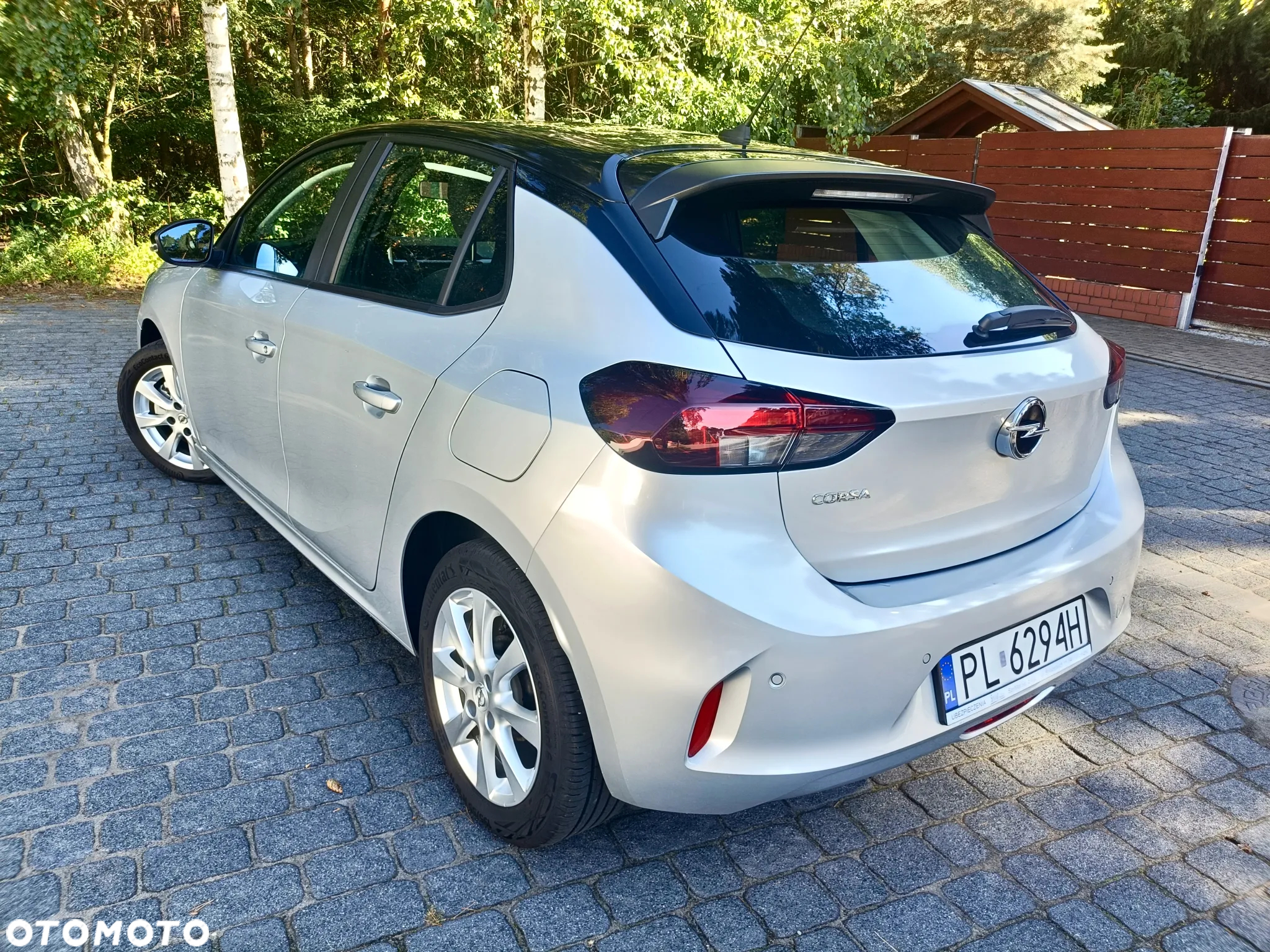 Opel Corsa 1.2 Direct Injection Turbo Start/Stop Edition - 2