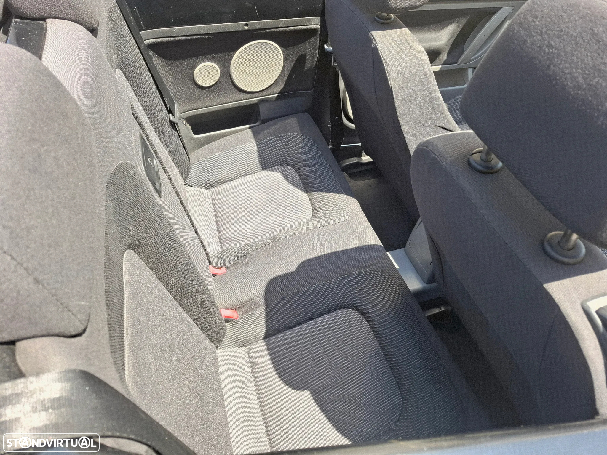 VW New Beetle Cabriolet 1.9 TDi EC - 16