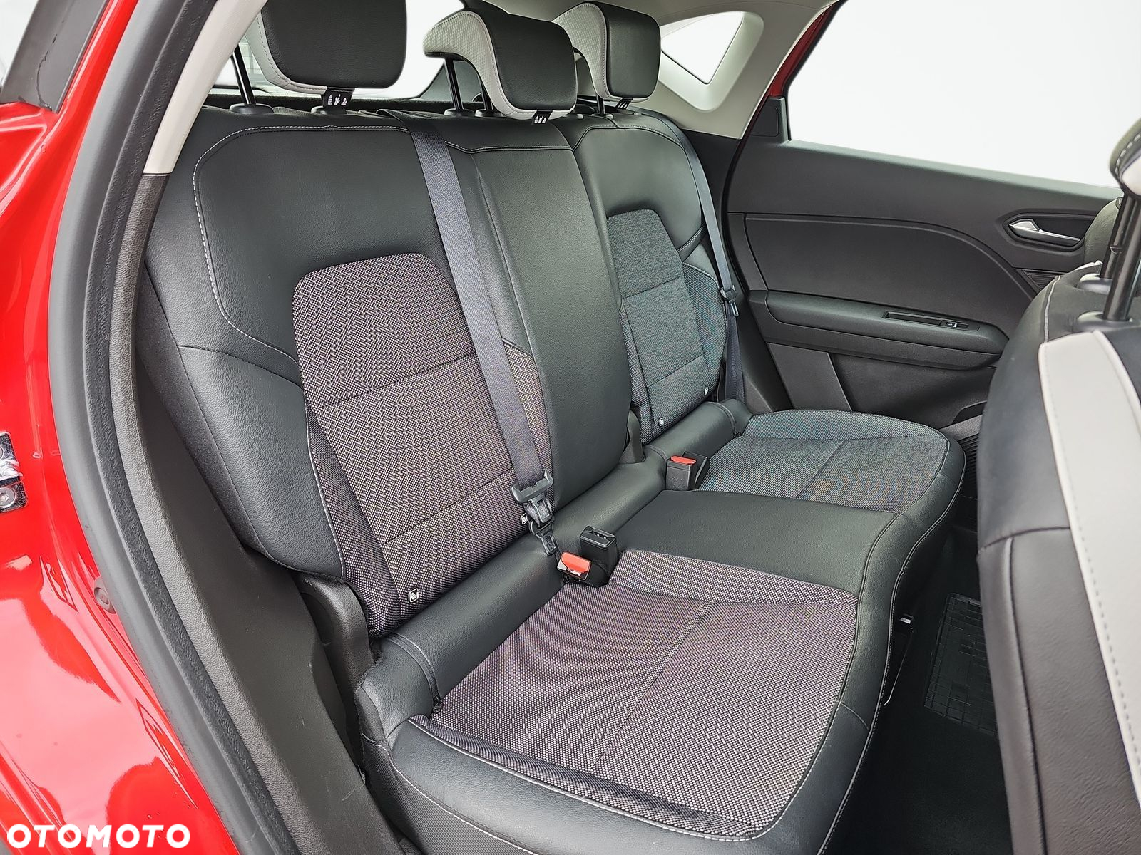 Renault Captur 1.0 TCe Intens - 23