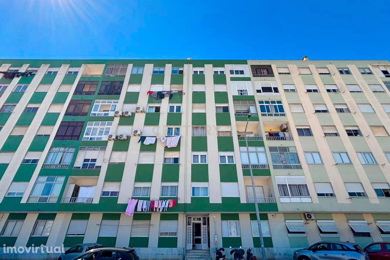 Apartamento T2 na Torre da Marinha - Seixal - Grande imagem: 4/21