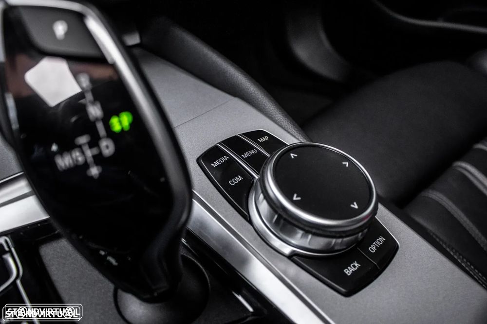 BMW 520 d Line Luxury Auto - 21