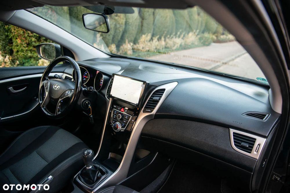 Hyundai i30 1.4 Premium - 37