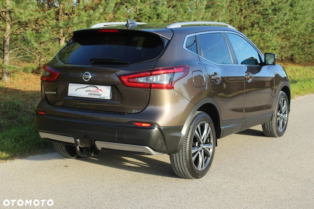 Nissan Qashqai 1.6 DIG-T TEKNA+ - 4