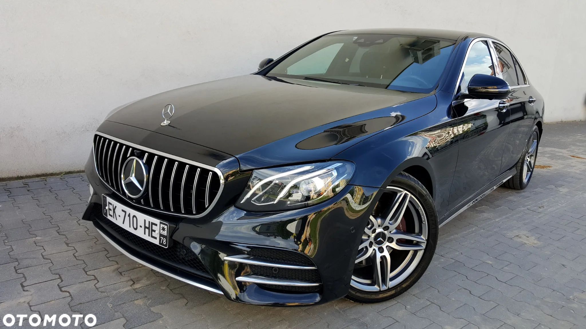 Mercedes-Benz Klasa E 220 d 9G-TRONIC AMG Line - 1