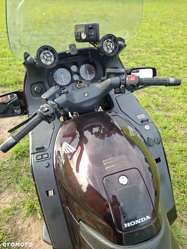 Honda ST - 3