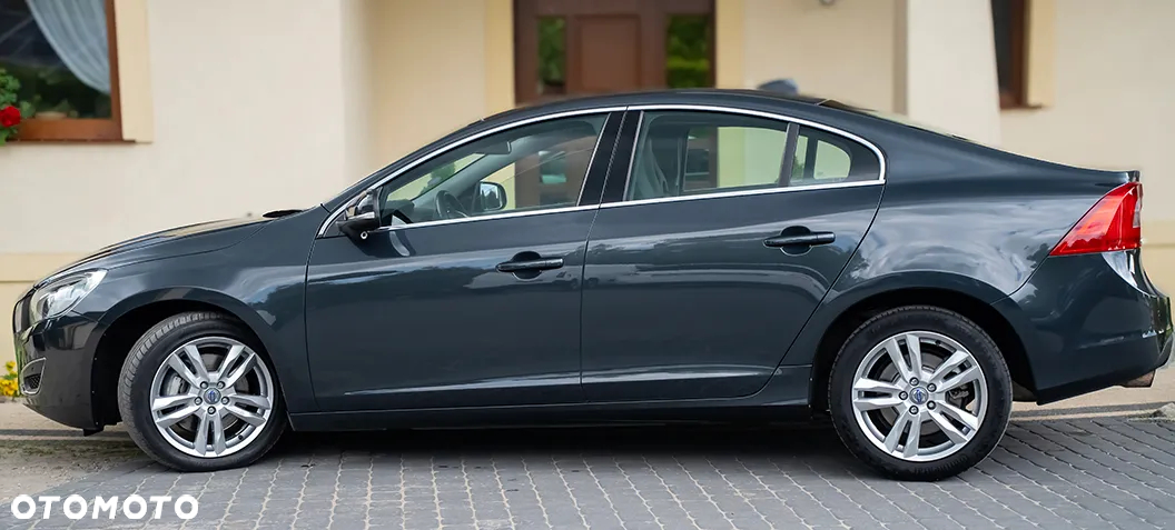 Volvo S60 2.0T Powershift Summum - 24