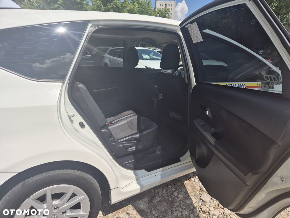Toyota Prius+ Hybrid 135 Premium - 9
