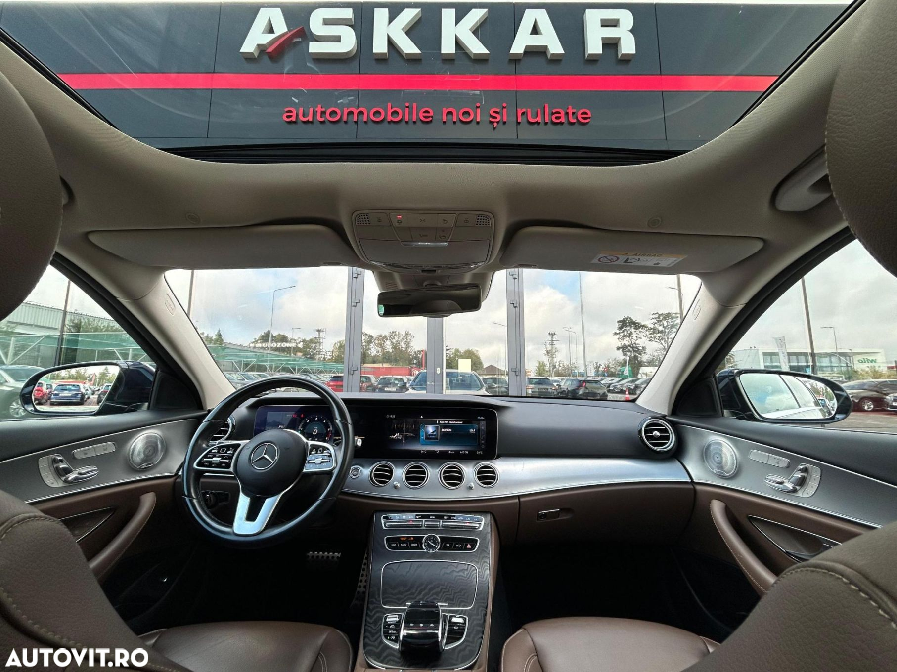 Mercedes-Benz E 200 d 9G-TRONIC Exclusive - 11