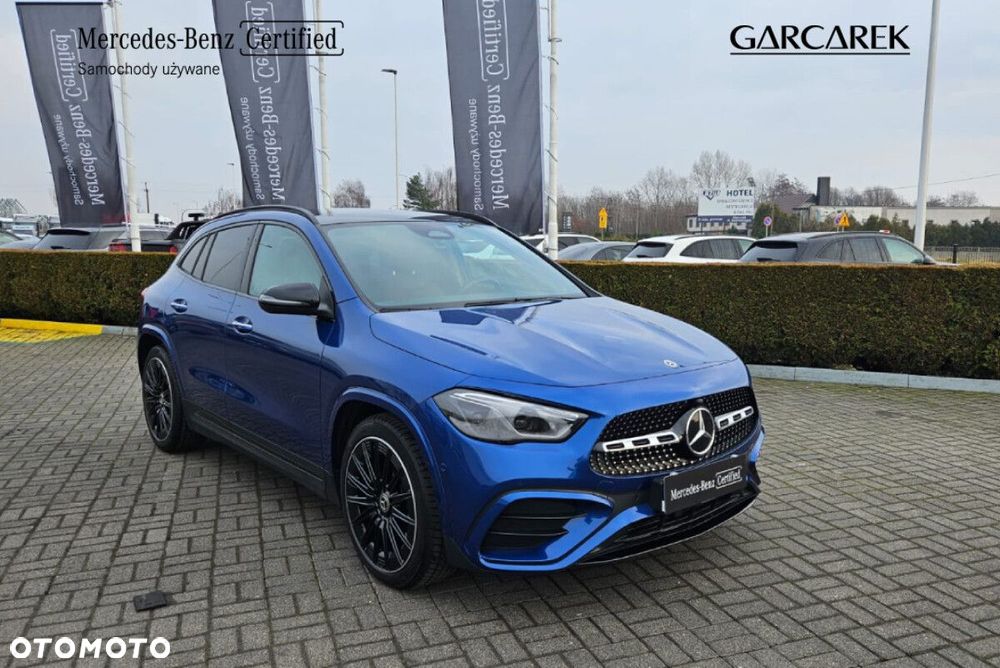 Mercedes-Benz GLA - 3