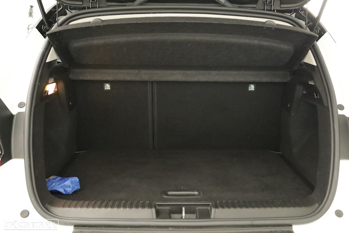 Renault Captur 1.0 TCe Techno Bi-Fuel - 24