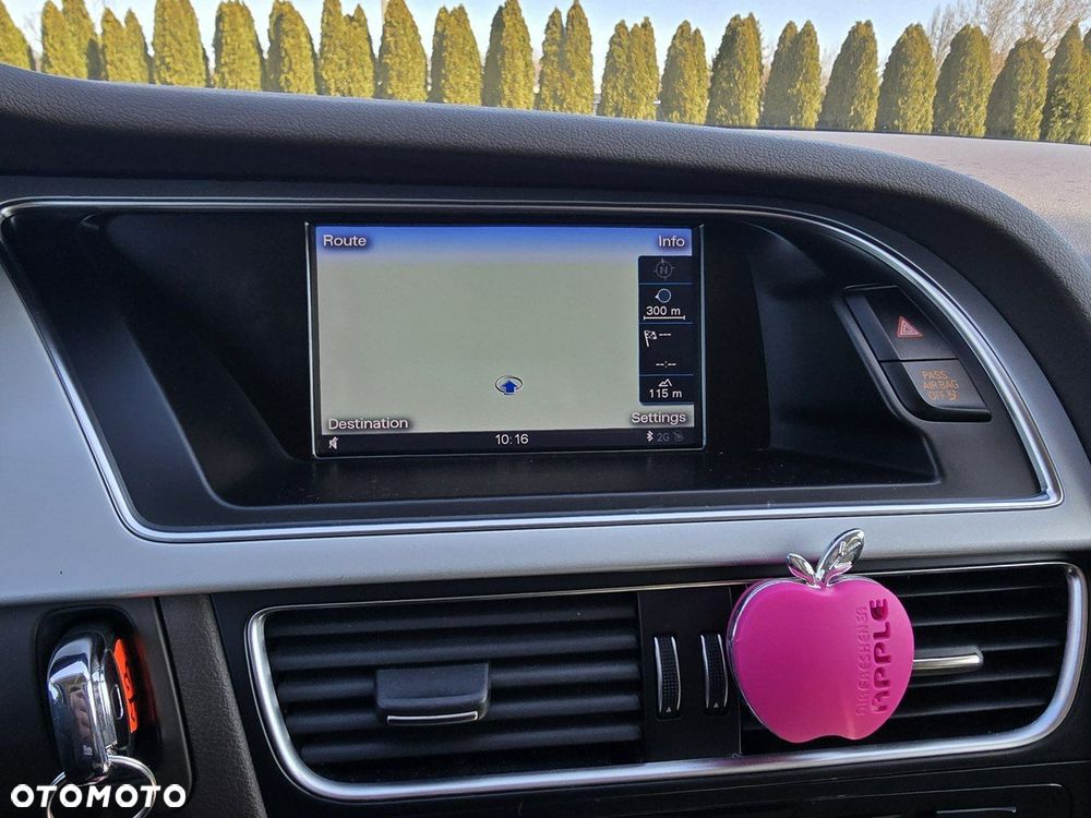 Audi A4 Allroad - 33