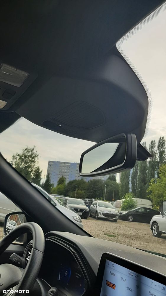 Ford Kuga 1.5 EcoBoost ST-LINE - 33