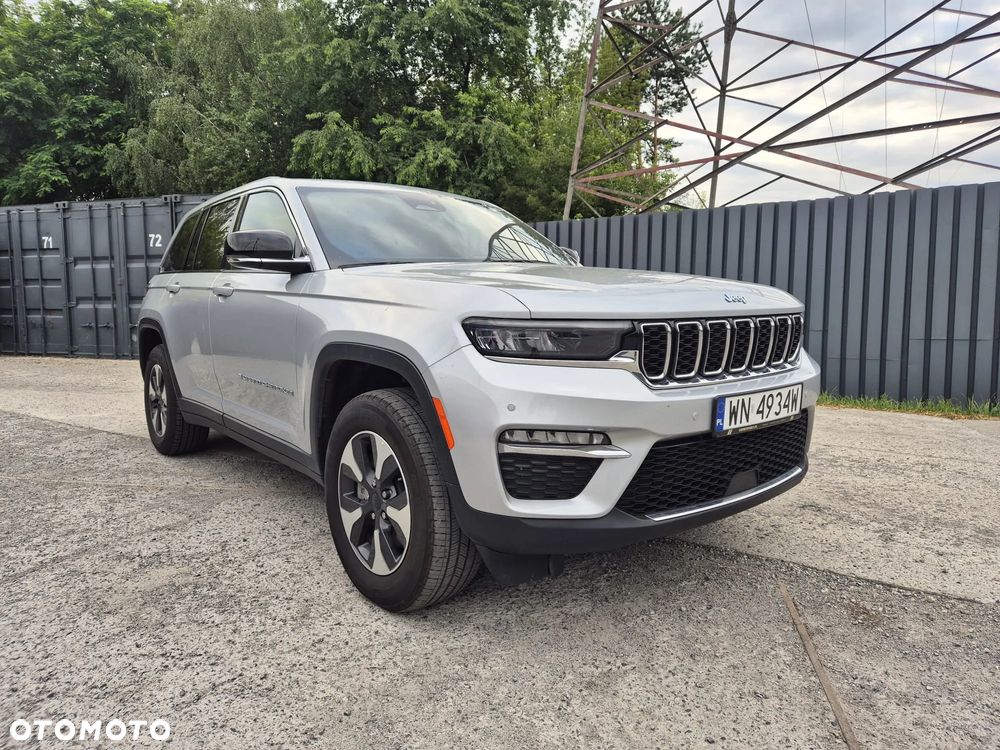 Jeep Grand Cherokee - 1