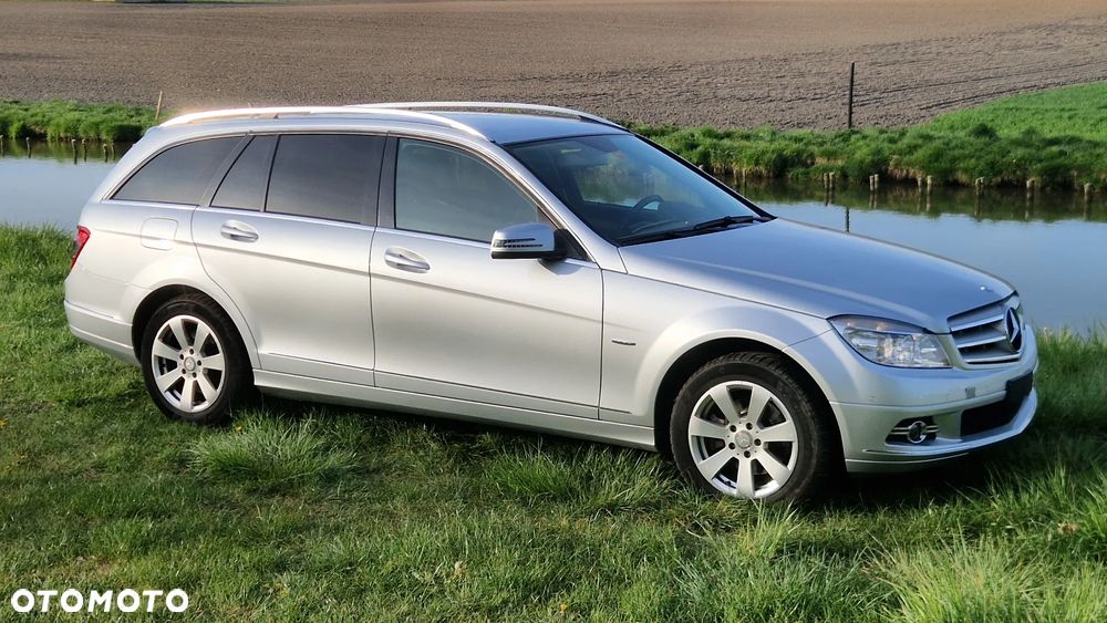 Mercedes-Benz Klasa C 200 (BlueEFFICIENCY) 7G-TRONIC Avantgarde - 2