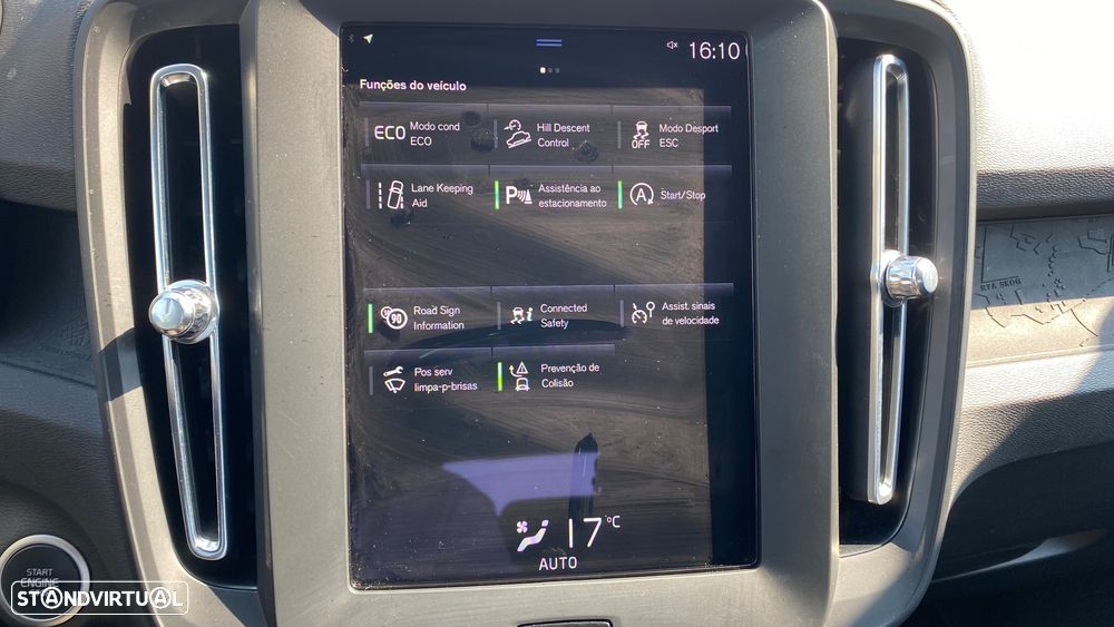 Volvo XC 40 1.5 T2 Momentum Plus - 41