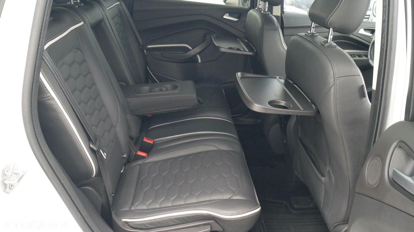 Ford Kuga - 15