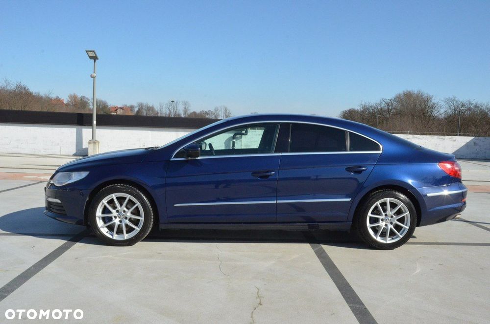 Volkswagen Passat CC 2.0 Blue TDI - 10