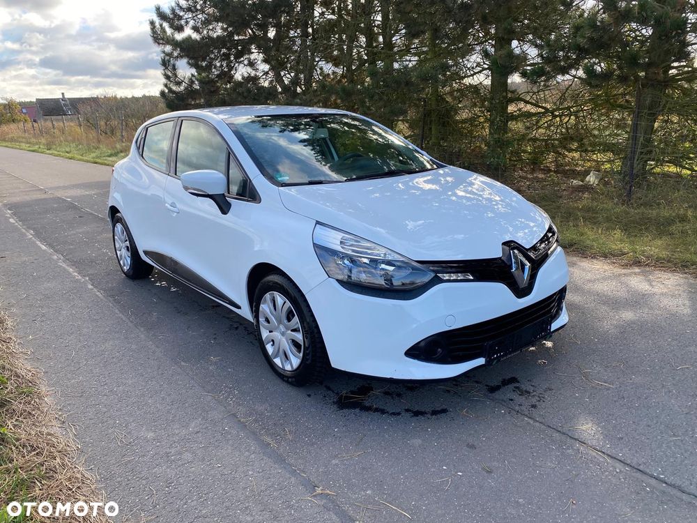 Renault Clio 1.2 16V Expression - 1