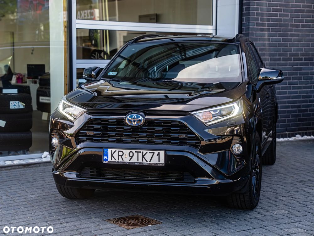 Toyota RAV4 - 8