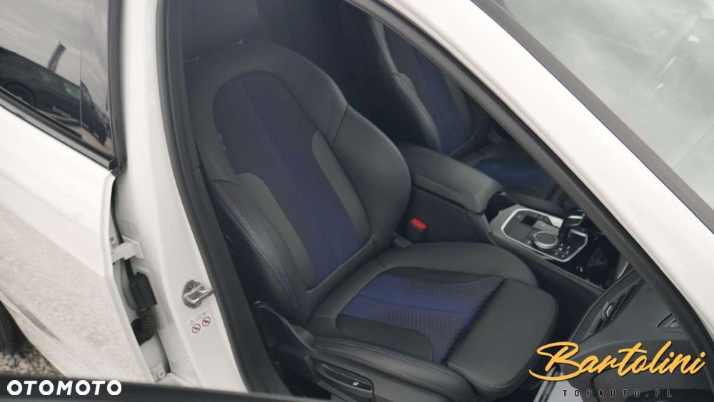 BMW Seria 1 - 24