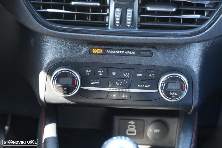 Ford Kuga 1.5 EcoBoost ST-Line - 10