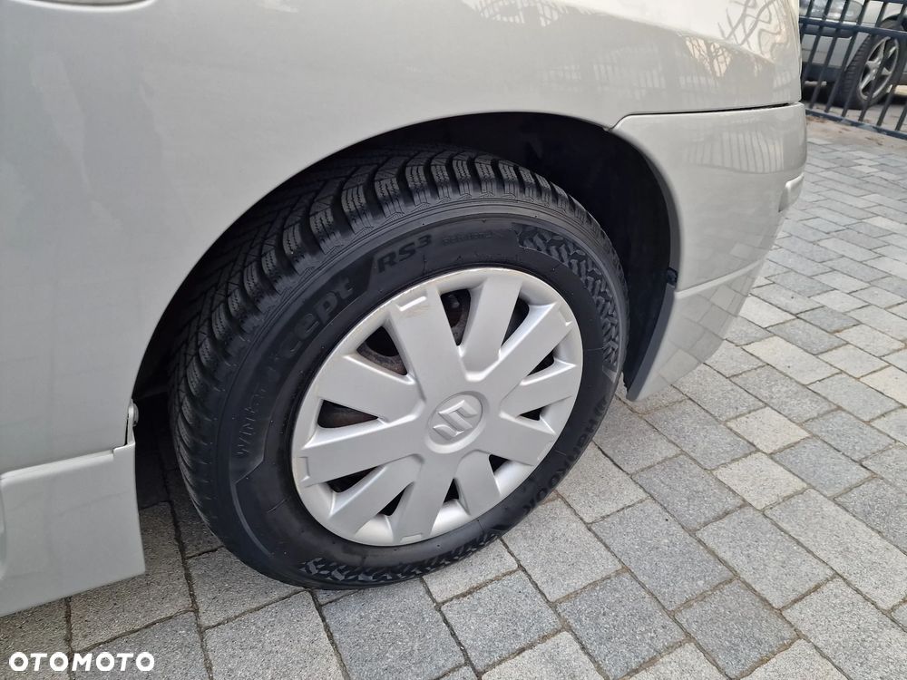 Suzuki Liana Kombi 1.6 Comfort - 27