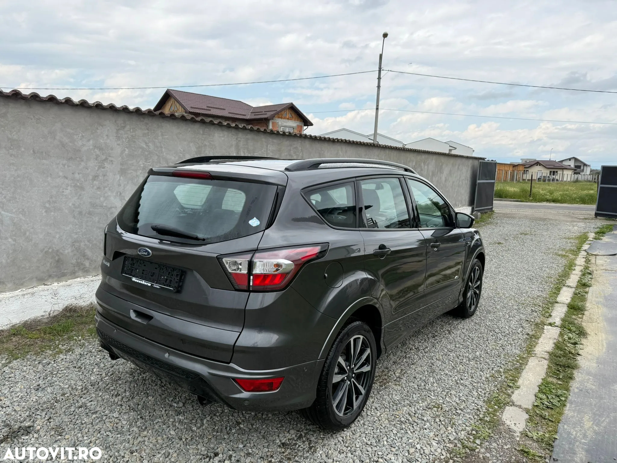 Ford Kuga 2.0 TDCi 4WD Powershift ST-Line - 6