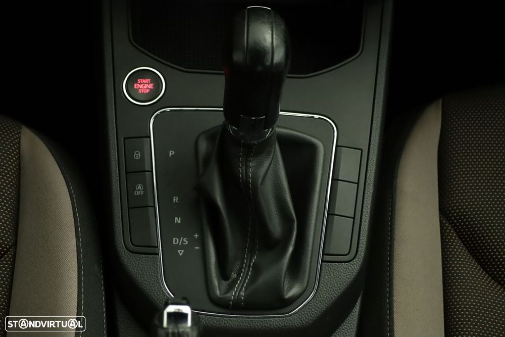 SEAT Ibiza 1.0 TSI Xcellence DSG - 12