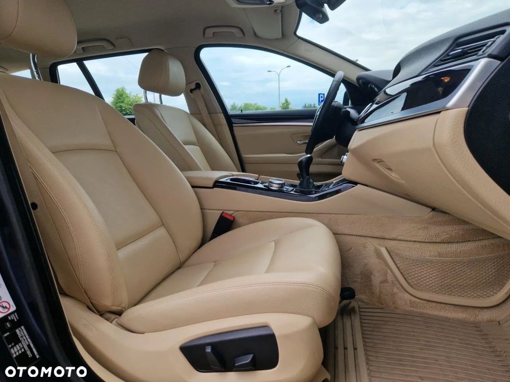 BMW Seria 5 520d - 15