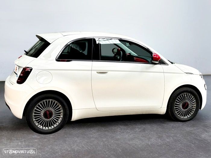 Fiat 500e (RED) - 4