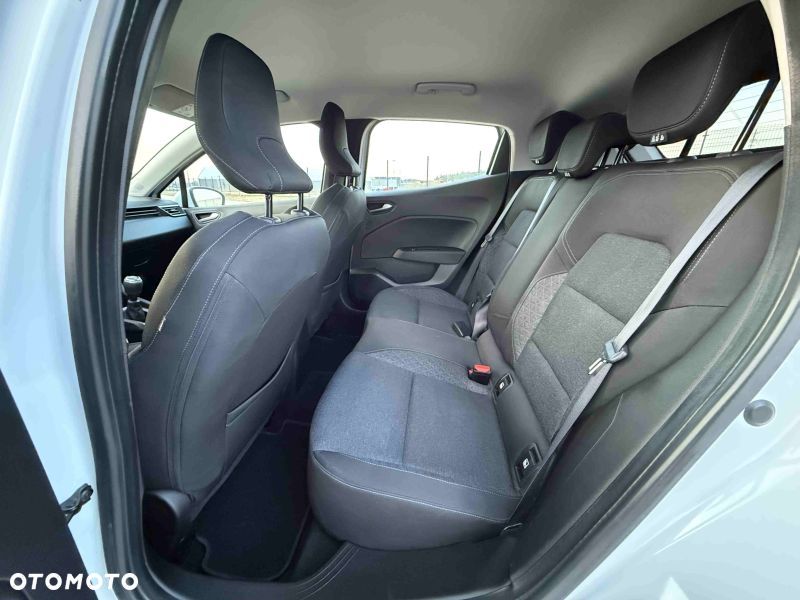 Renault Clio - 13