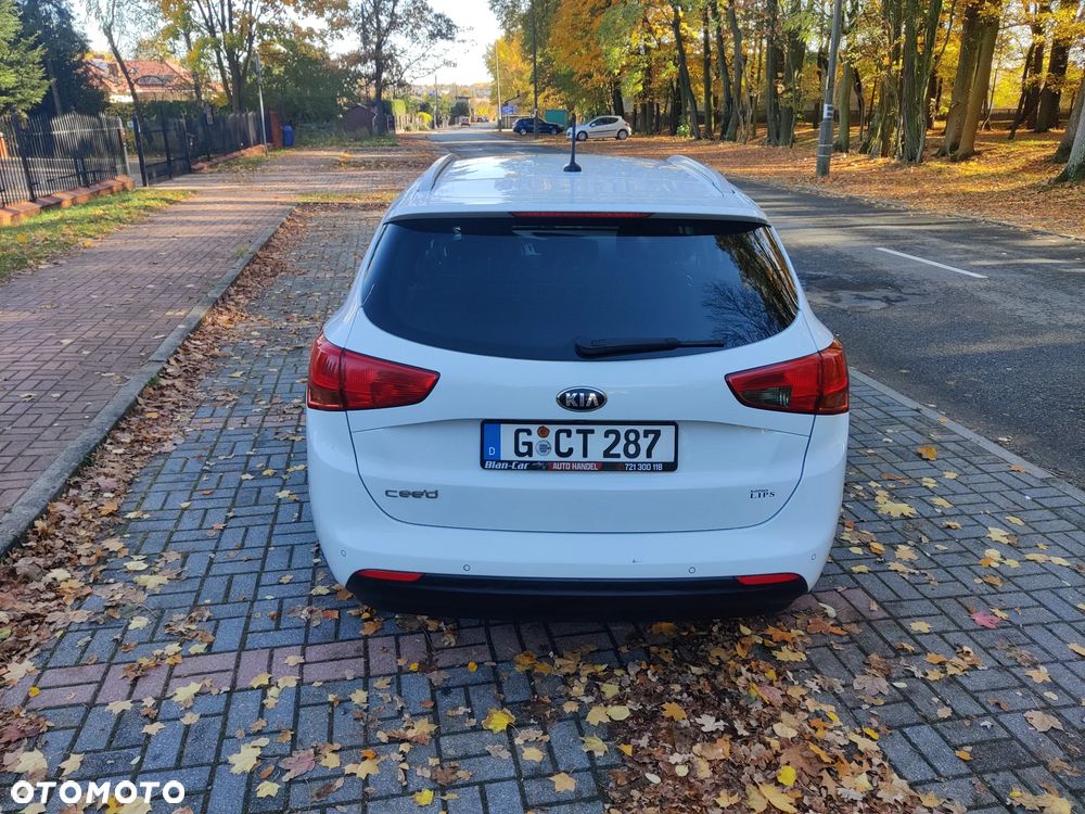 Kia Ceed - 5
