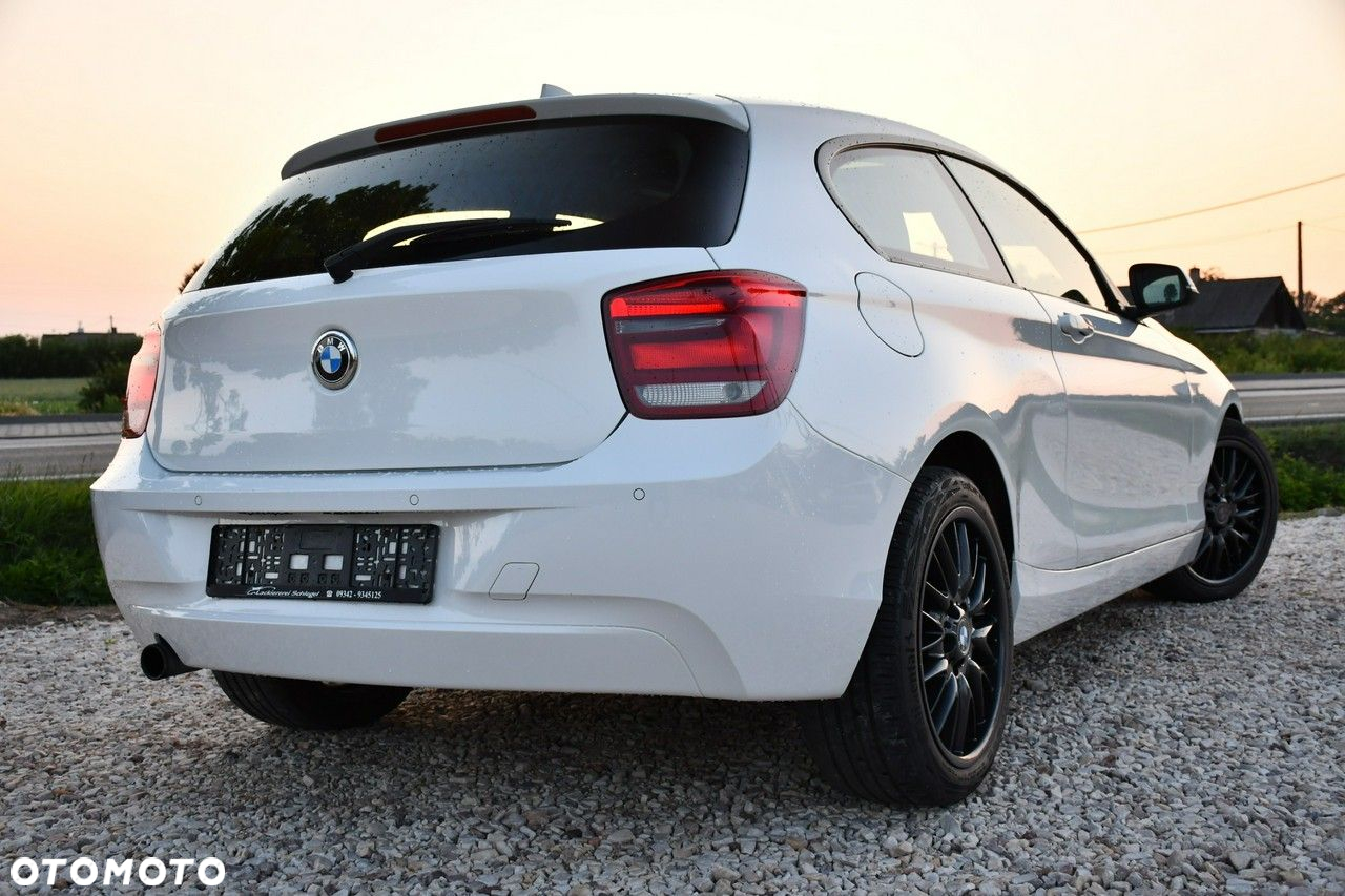 BMW Seria 1 - 18