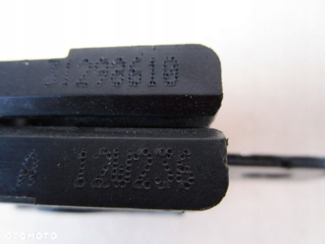 VOLVO V60 S60 XC60 V70 S80 XC70 ZAMEK RYGIEL MASKI - 4
