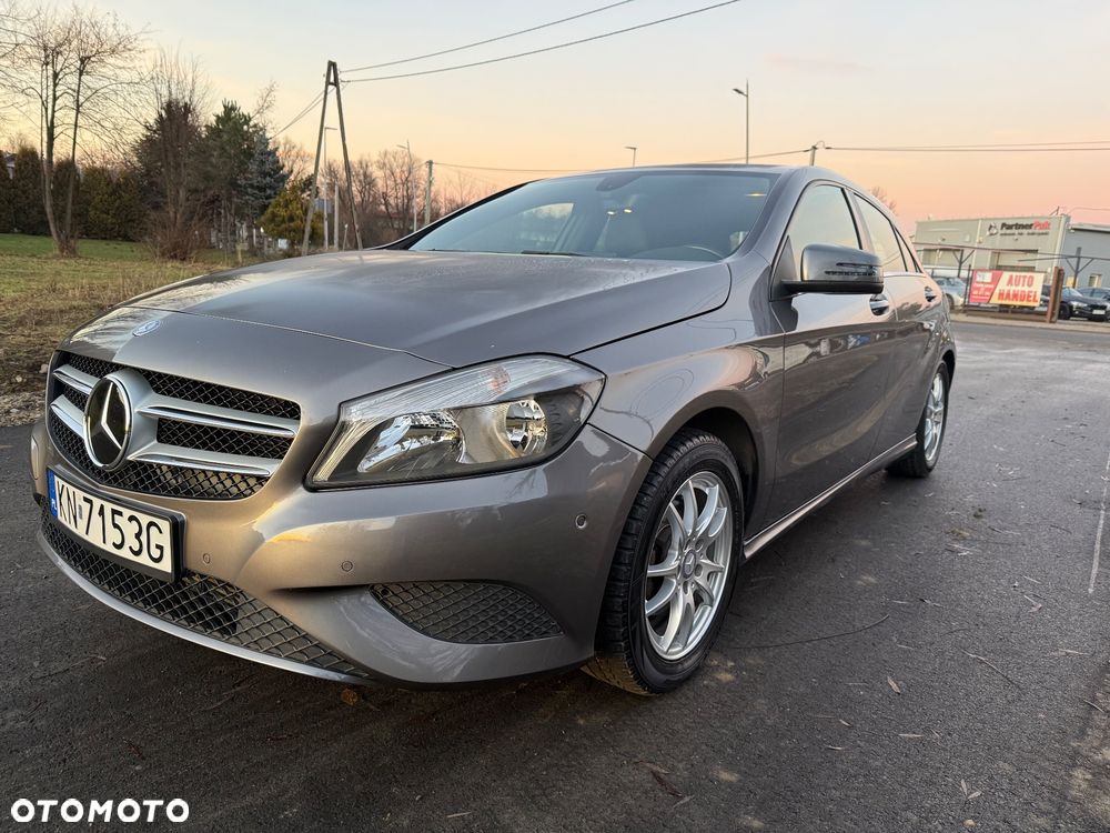 Mercedes-Benz Klasa A 180 CDI (BlueEFFICIENCY) Urban - 25