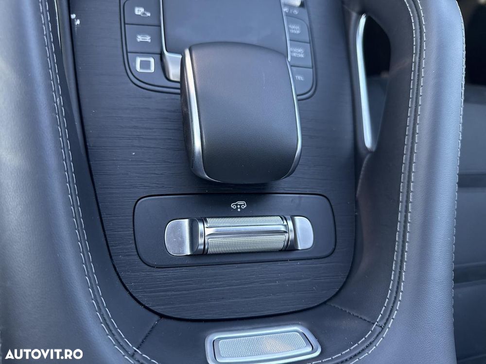 Mercedes-Benz GLE Coupe AMG 53 PHEV - 23