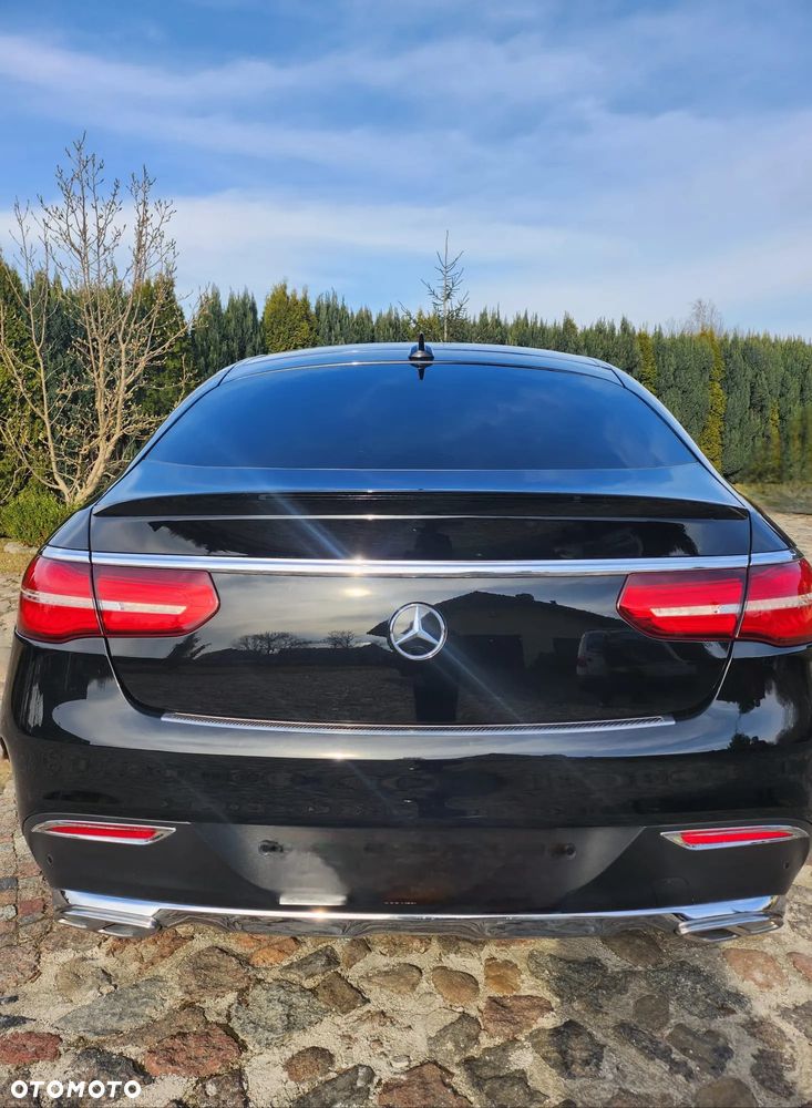 Mercedes-Benz GLE - 9