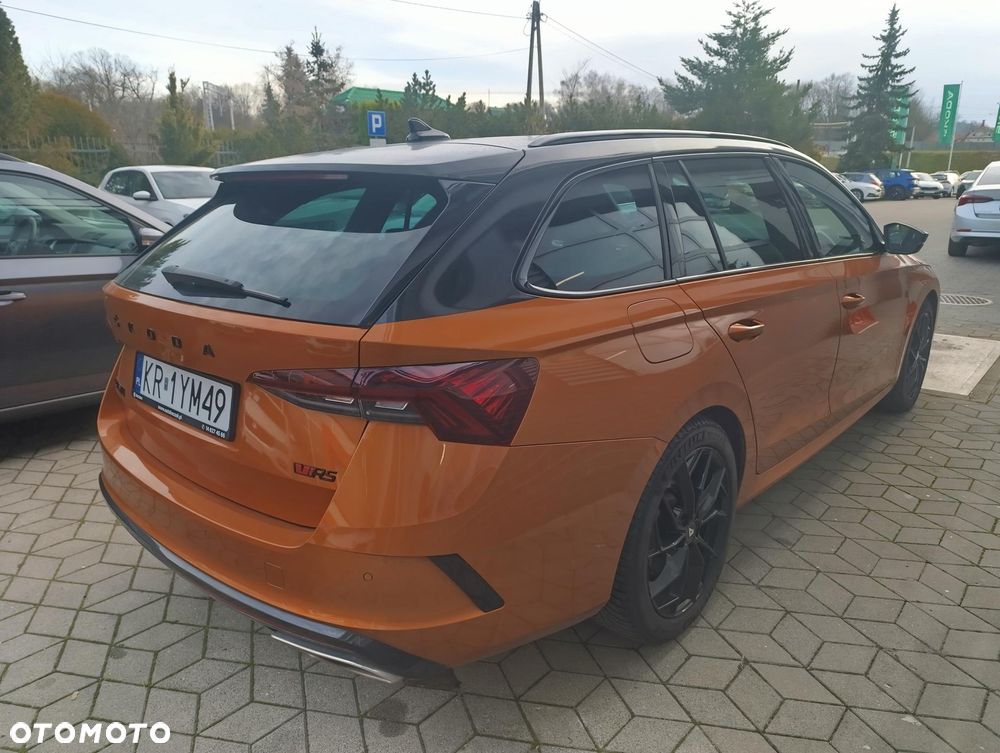 Skoda Octavia 2.0 TSI DSG RS - 3