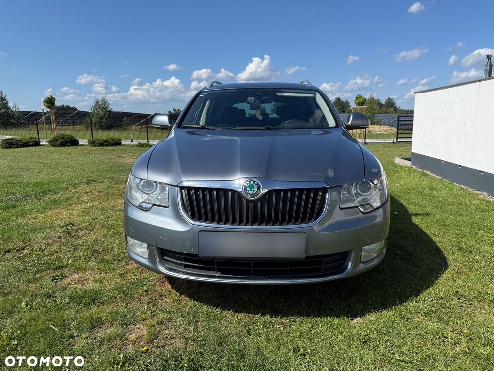 Skoda Superb 2.0 TDI Elegance DSG - 3