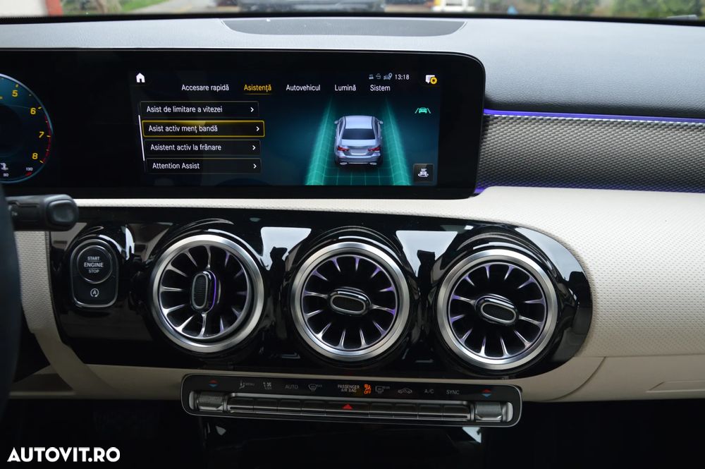 Mercedes-Benz A 180 Sedan 7G-DCT Lim. Special Edition - 19