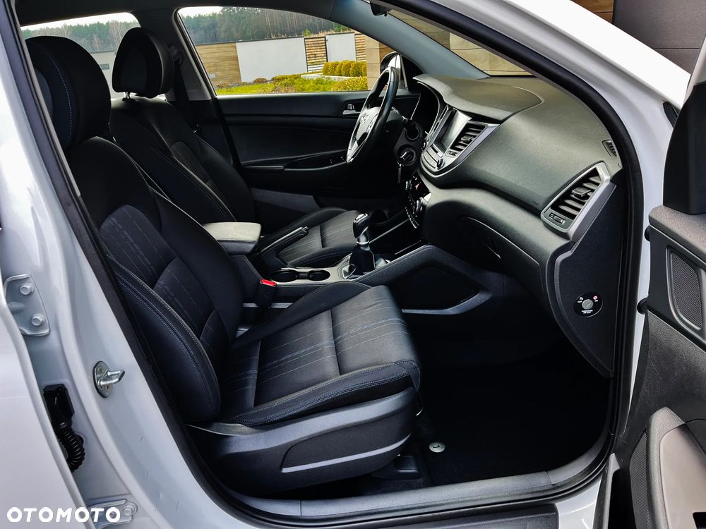 Hyundai Tucson blue 1.6 GDi 2WD Navi - 8