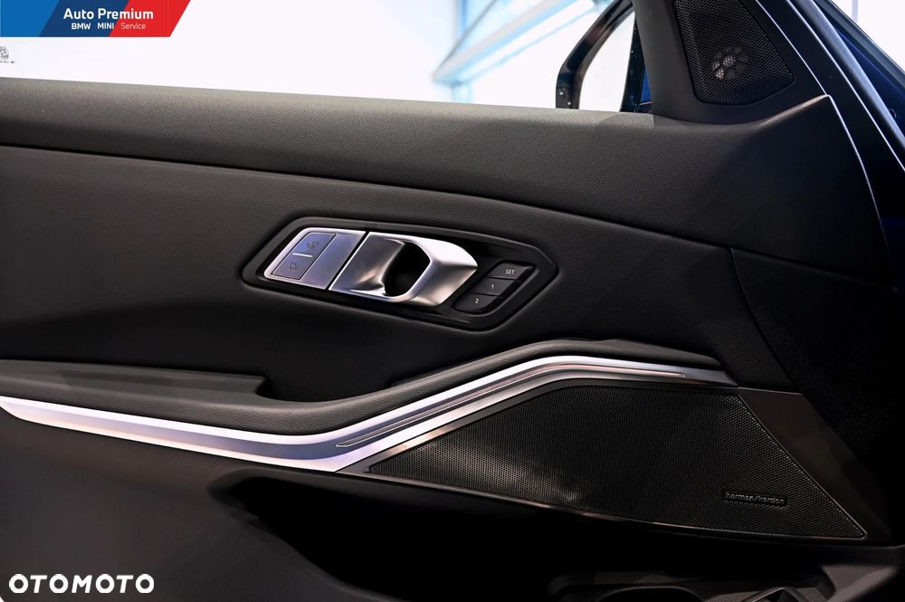 BMW Seria 3 - 12