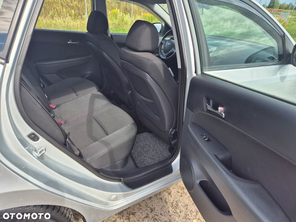 Hyundai i30 1.6 blue Comfort - 12