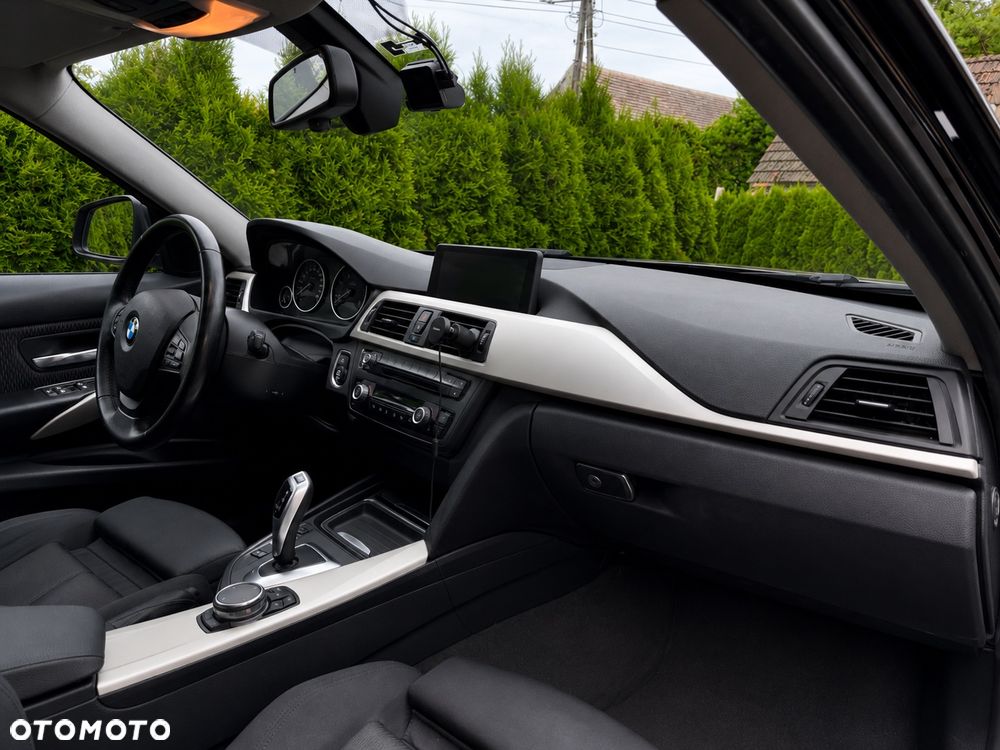 BMW Seria 3 - 10