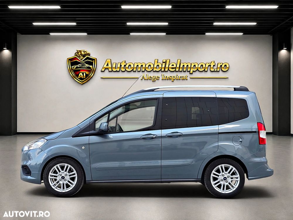 Ford Tourneo Courier 1.5 TDCi S&S Titanium - 12