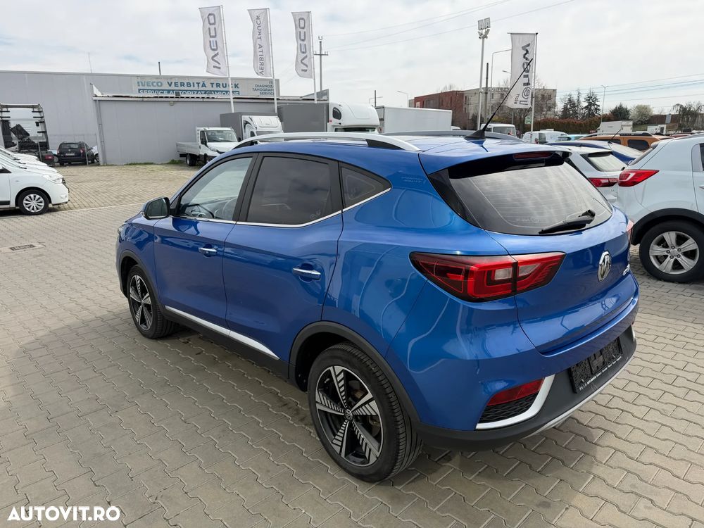 MG ZS EV Standard Luxury - 6