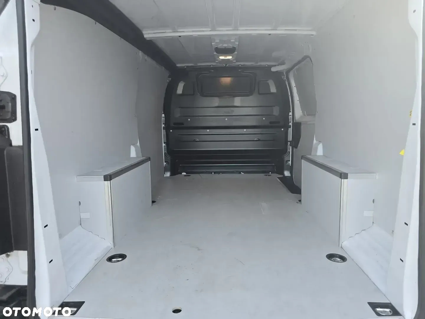 Opel Vivaro Kasten - 17