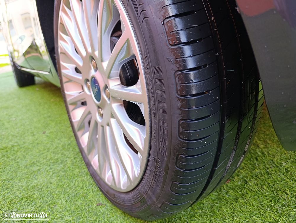 Ford Fiesta 1.4 TDCI Titanium - 12