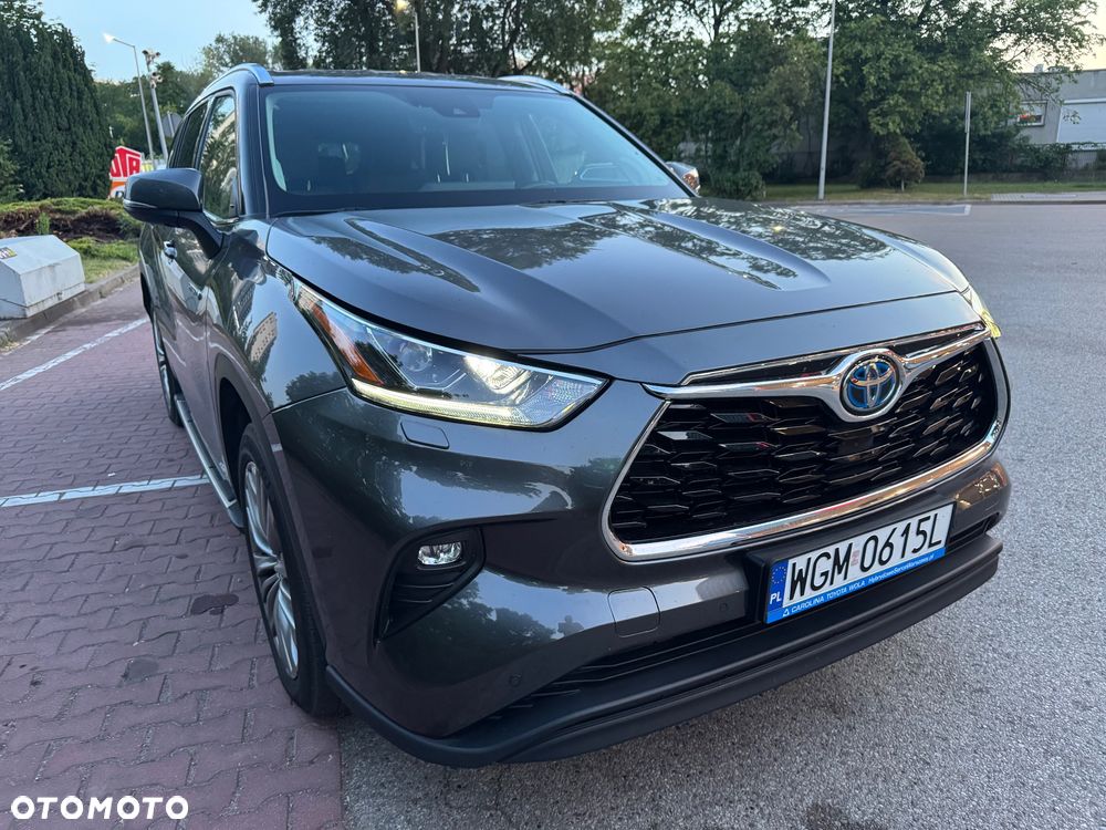 Toyota Highlander 2.5 Hybrid Executive - 7